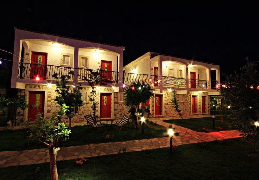 Alaroof Hotel Алакати Екстериор снимка